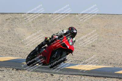 media/Mar-28-2022-Superbike Trackdays (Mon) [[b8603d0f67]]/Open Track Time/Turn 12/